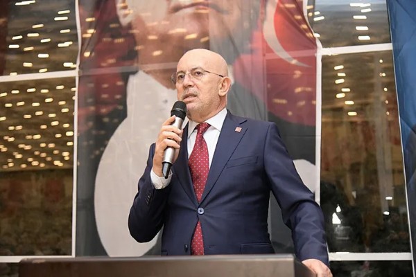 CHP'li Belediye Kendi Seçmenini Bile Soydu! İZBETON'daki Dev Vurgunda Detaylar Ortaya Çıktı